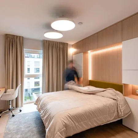 Appartamento Henry's Appt With A Private 412 - Shared Kitchen