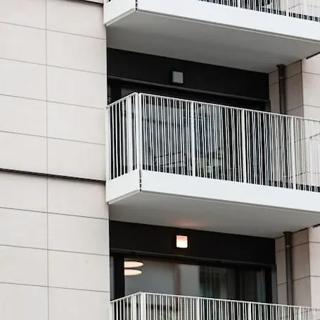 Appartamento Henry's Appt With A Private 412 - Shared Kitchen *