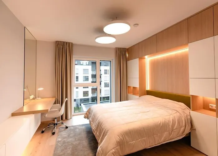 公寓 Henry's Appt With A Private 412 - Shared Kitchen