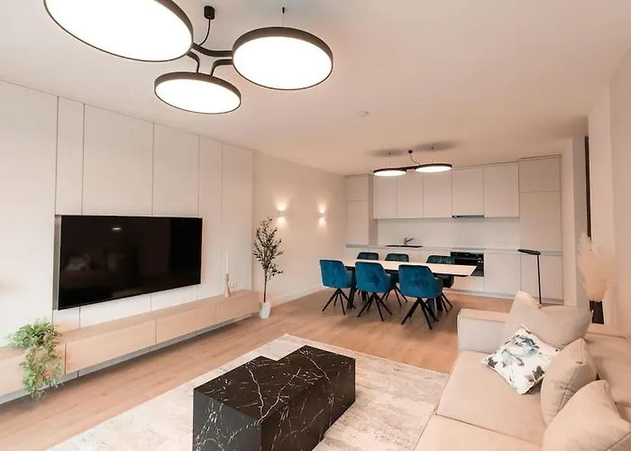 Henry's Appt With A Private 412 - Shared Kitchen Apartment *